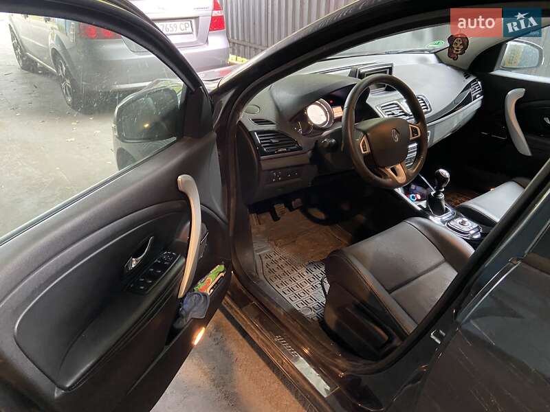 Универсал Renault Megane 2012 в Киеве фото 10 Универсал Renault Megane 2012 в Киеве