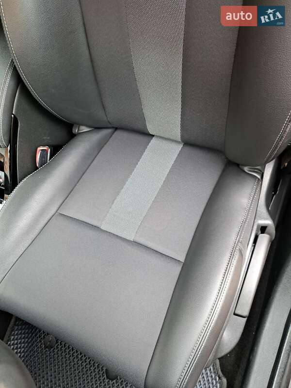 Универсал Renault Megane 2011 в Умани