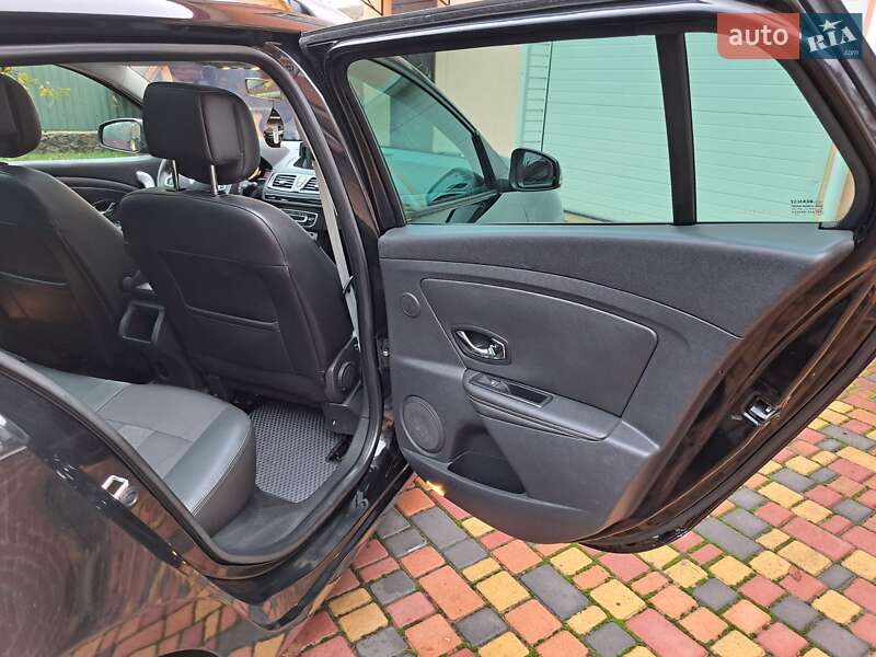 Универсал Renault Megane 2011 в Умани