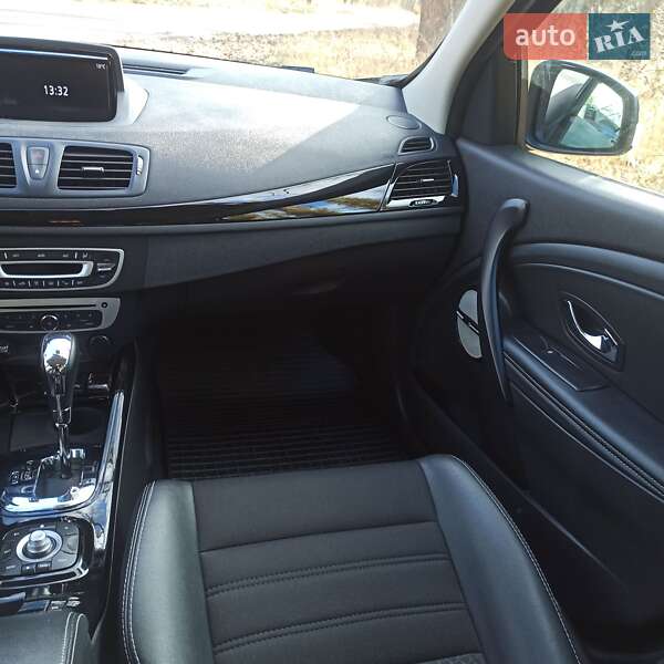 Универсал Renault Megane 2014 в Киеве фото 13 Универсал Renault Megane 2014 в Киеве