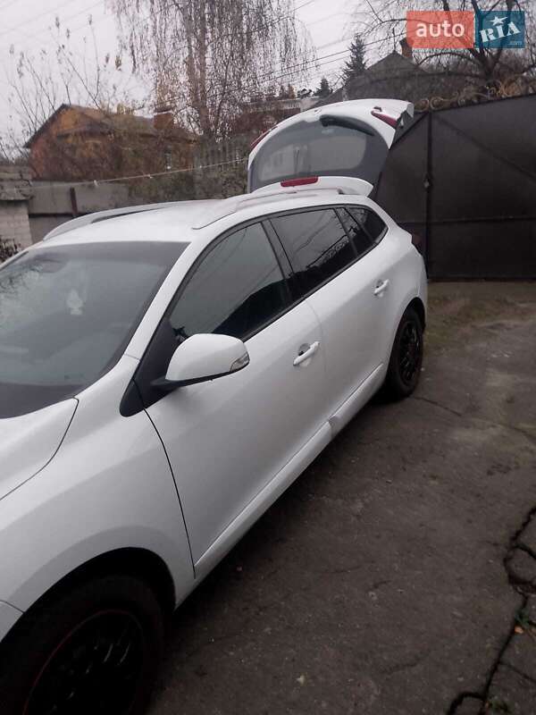 Универсал Renault Megane 2012 в Сумах фото 4 Универсал Renault Megane 2012 в Сумах