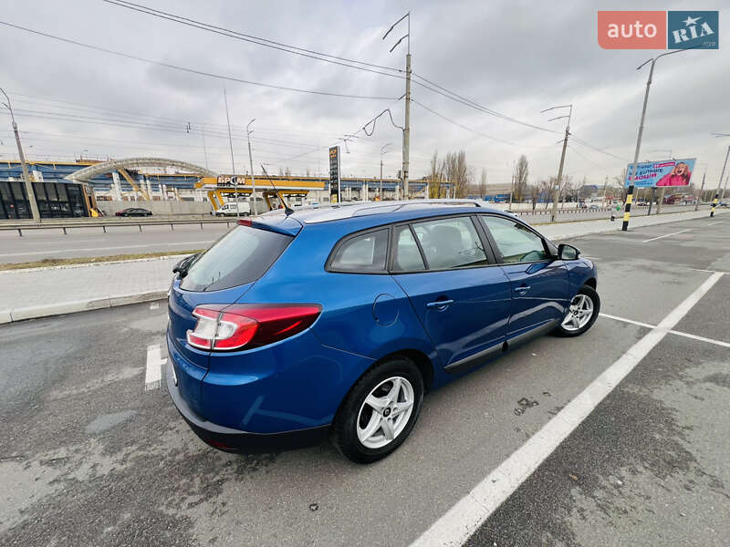 Универсал Renault Megane 2009 в Киеве