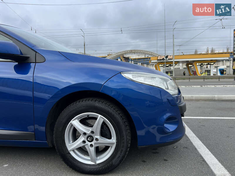 Универсал Renault Megane 2009 в Киеве