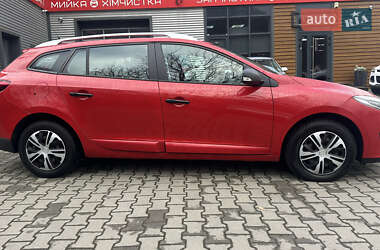 Універсал Renault Megane 2014 в Чернівцях