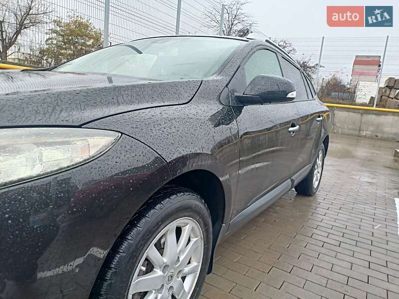 Универсал Renault Megane 2010 в Первомайске фото 2 Универсал Renault Megane 2010 в Первомайске