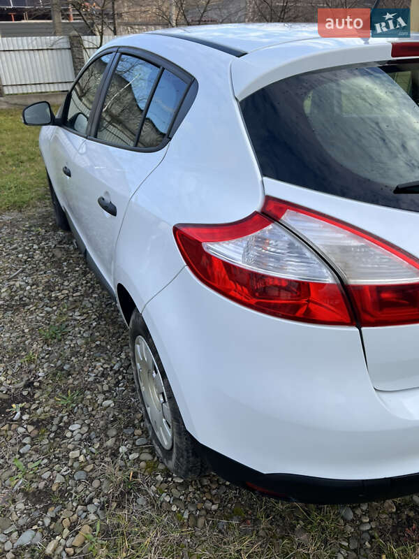 Хэтчбек Renault Megane 2011 в Калуше