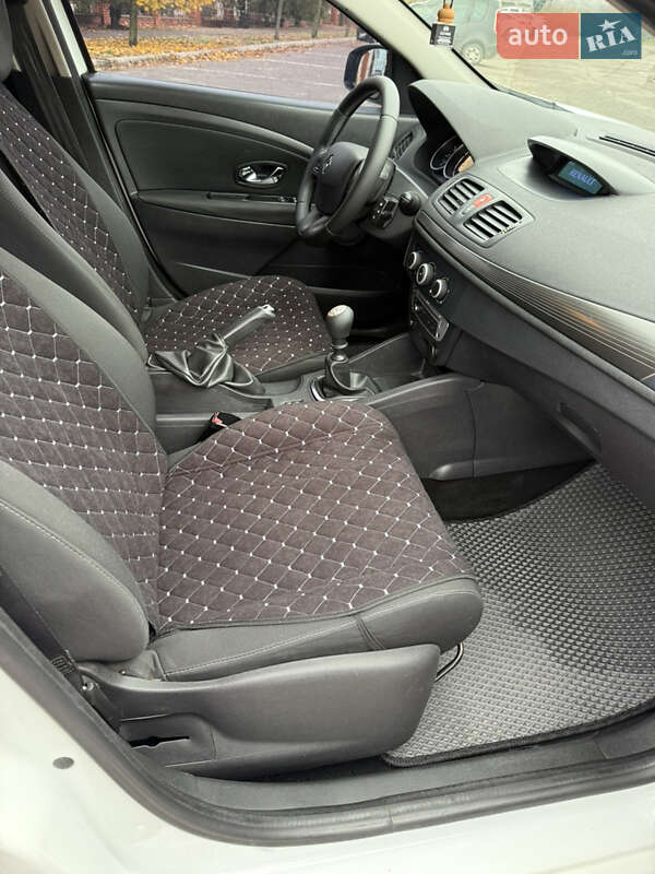 Хэтчбек Renault Megane 2014 в Кривом Роге