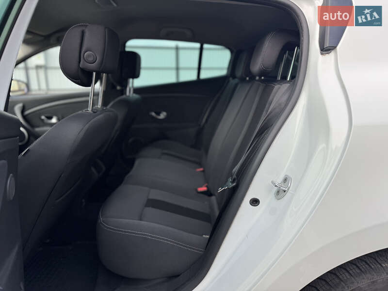 Хэтчбек Renault Megane 2009 в Луцке фото 26 Хэтчбек Renault Megane 2009 в Луцке