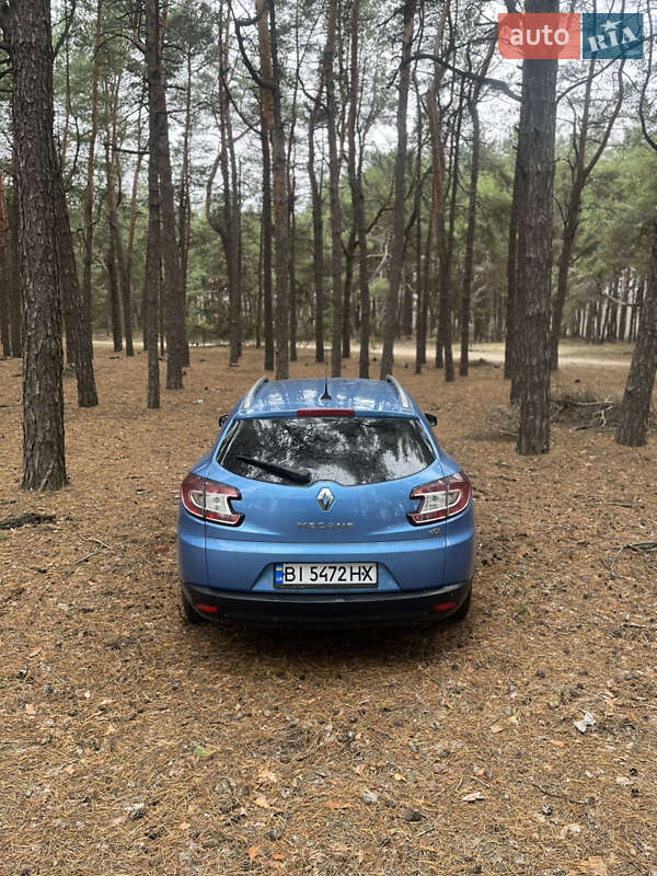 Універсал Renault Megane 2012 в Чорнухах