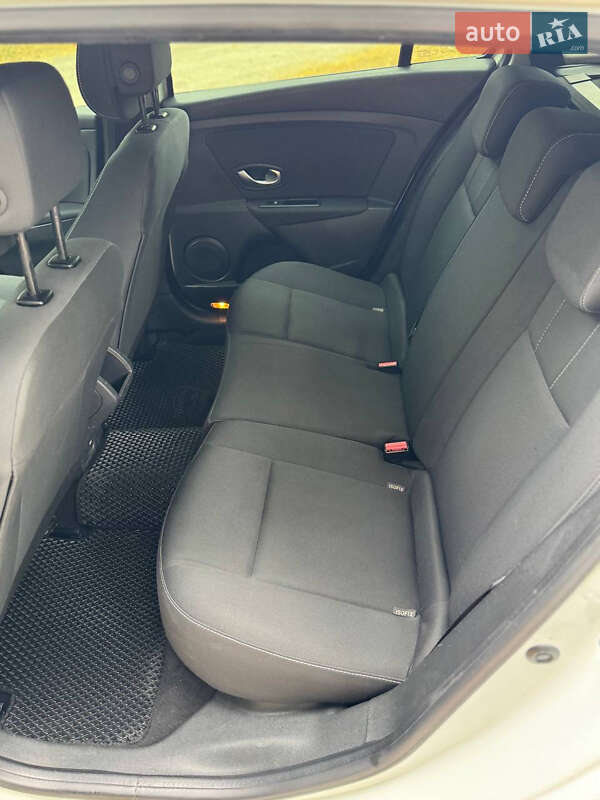 Универсал Renault Megane 2011 в Кропивницком фото 7 Универсал Renault Megane 2011 в Кропивницком