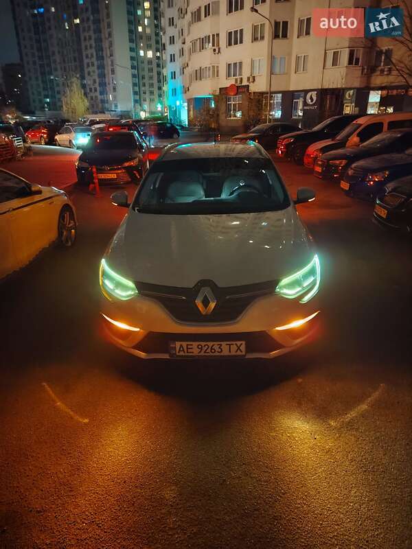 Универсал Renault Megane 2017 в Киеве