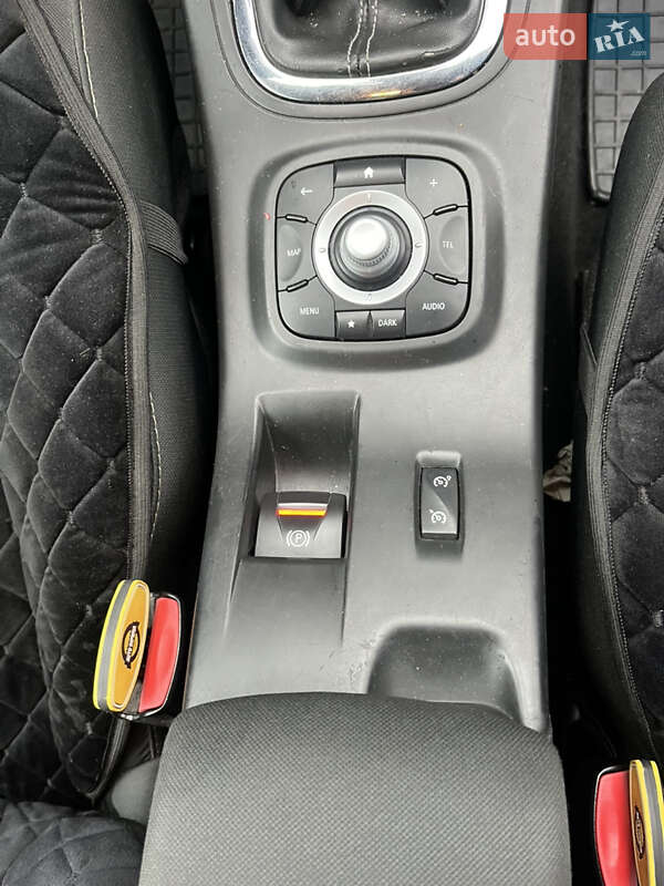 Универсал Renault Megane 2015 в Луцке