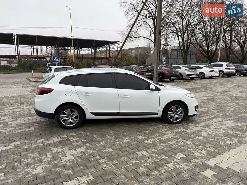 Универсал Renault Megane 2012 в Ужгороде фото 14 Универсал Renault Megane 2012 в Ужгороде