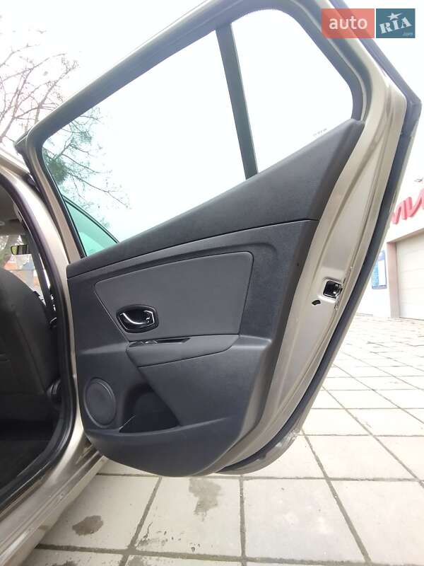 Універсал Renault Megane 2013 в Луцьку