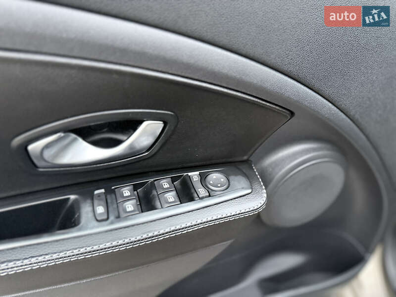 Универсал Renault Megane 2011 в Здолбунове фото 14 Универсал Renault Megane 2011 в Здолбунове