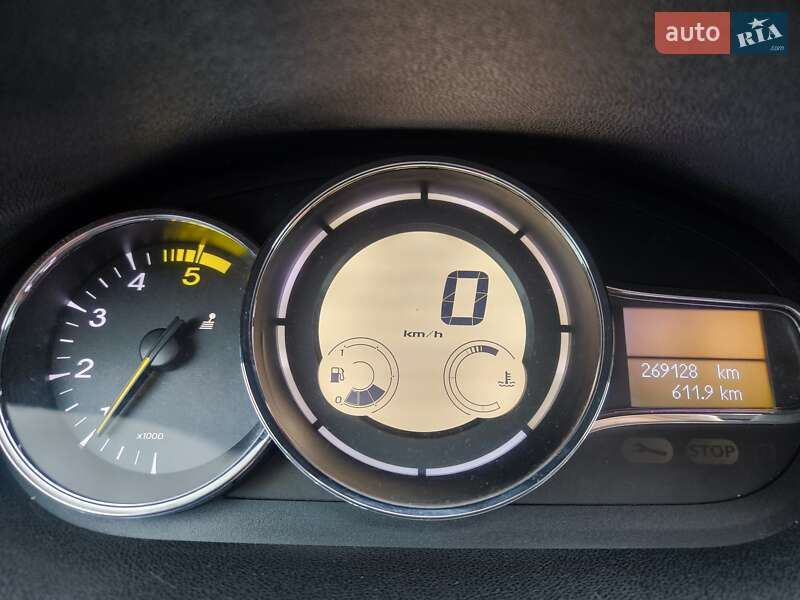 Хэтчбек Renault Megane 2012 в Житомире фото 11 Хэтчбек Renault Megane 2012 в Житомире