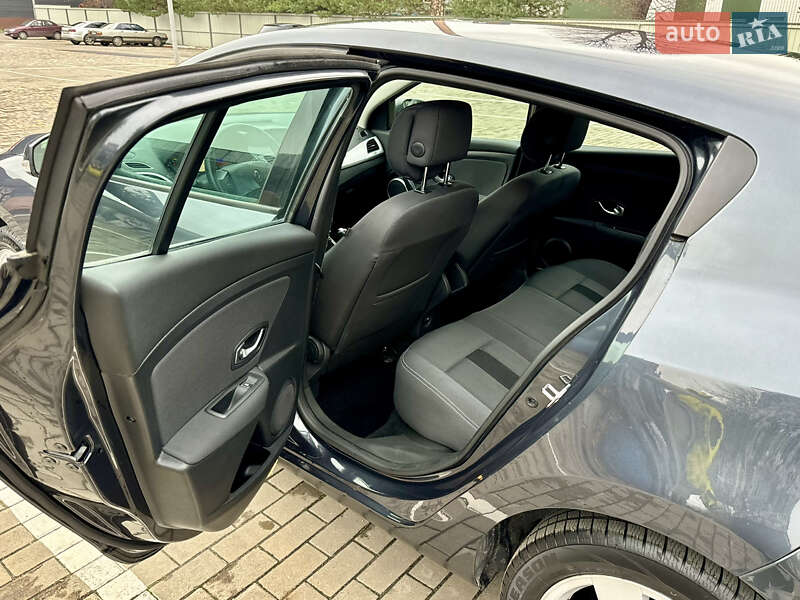 Хэтчбек Renault Megane 2010 в Луцке