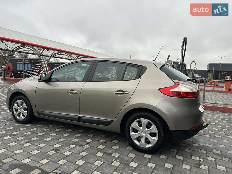 Хэтчбек Renault Megane 2010 в Полтаве