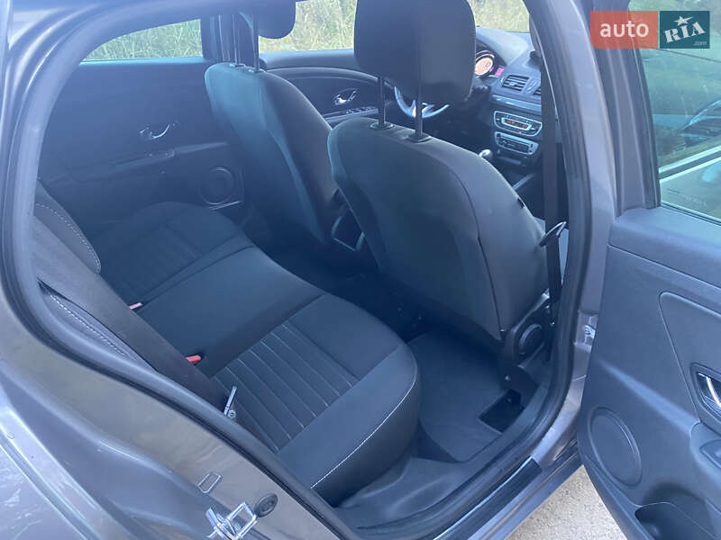 Универсал Renault Megane 2014 в Луцке фото 16 Универсал Renault Megane 2014 в Луцке