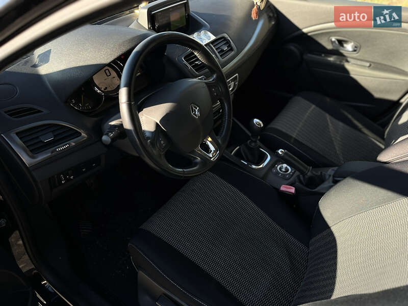 Универсал Renault Megane 2015 в Ровно