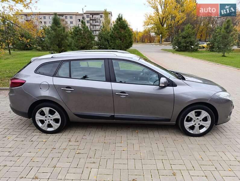 Универсал Renault Megane 2010 в Никополе