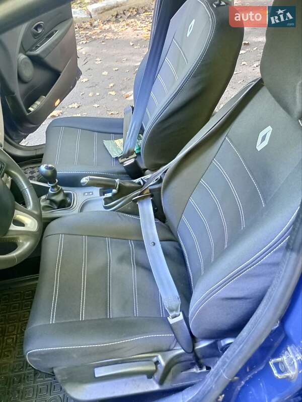 Универсал Renault Megane 2011 в Ярмолинцах фото 11 Универсал Renault Megane 2011 в Ярмолинцах