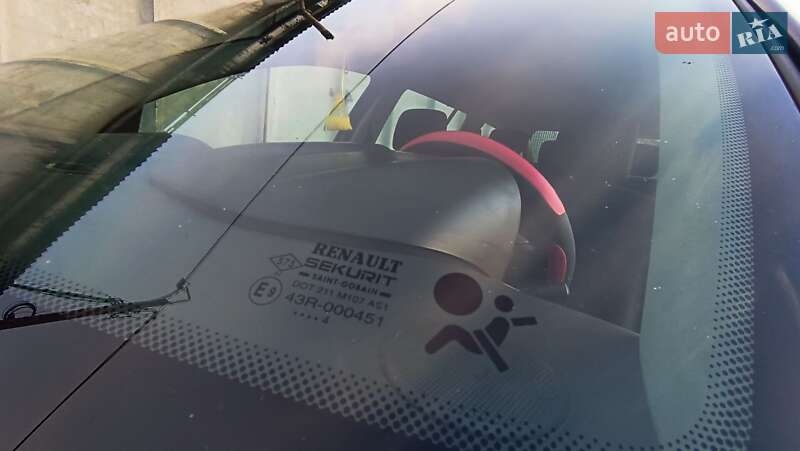 Универсал Renault Megane 2005 в Сарнах