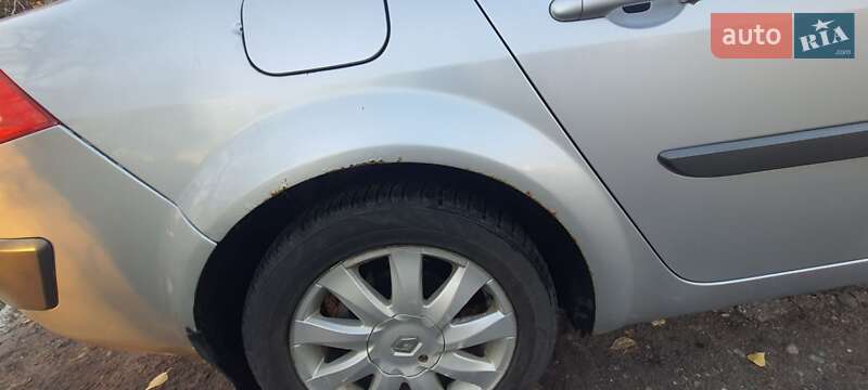 Седан Renault Megane 2006 в Чугуеве фото 12 Седан Renault Megane 2006 в Чугуеве