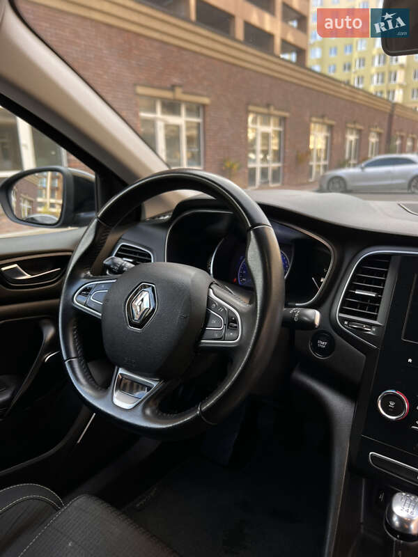 Универсал Renault Megane 2019 в Подольске фото 33 Универсал Renault Megane 2019 в Подольске