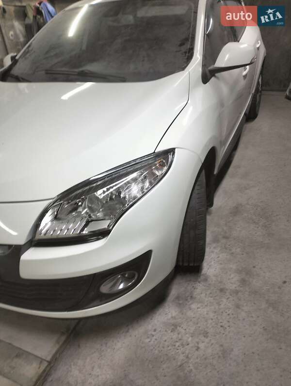 Хэтчбек Renault Megane 2012 в Днепре фото 7 Хэтчбек Renault Megane 2012 в Днепре