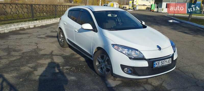 Хэтчбек Renault Megane 2012 в Днепре фото 4 Хэтчбек Renault Megane 2012 в Днепре