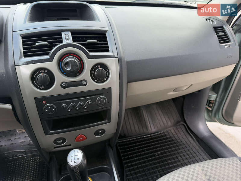 Универсал Renault Megane 2005 в Теребовле фото 41 Универсал Renault Megane 2005 в Теребовле