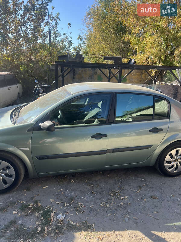 Седан Renault Megane 2004 в Днепре фото Седан Renault Megane 2004 в Днепре