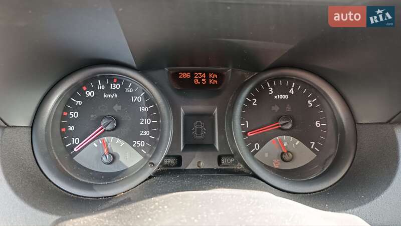 Универсал Renault Megane 2005 в Сарнах