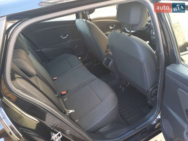 Универсал Renault Megane 2012 в Надворной фото 44 Универсал Renault Megane 2012 в Надворной