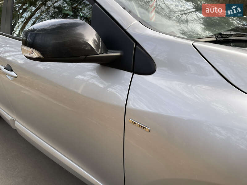 Универсал Renault Megane 2015 в Славуте фото 23 Универсал Renault Megane 2015 в Славуте