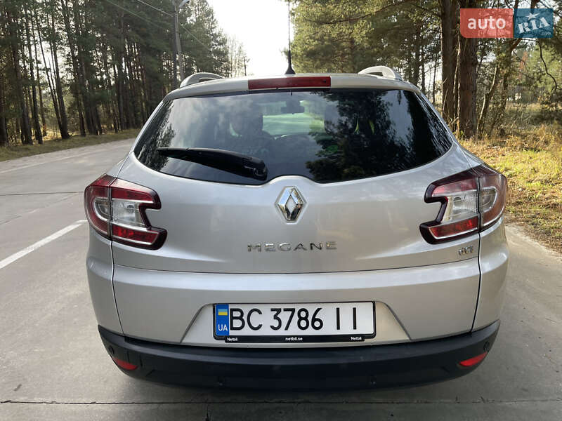 Универсал Renault Megane 2015 в Славуте фото 37 Универсал Renault Megane 2015 в Славуте