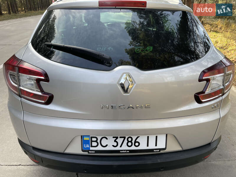 Универсал Renault Megane 2015 в Славуте фото 42 Универсал Renault Megane 2015 в Славуте
