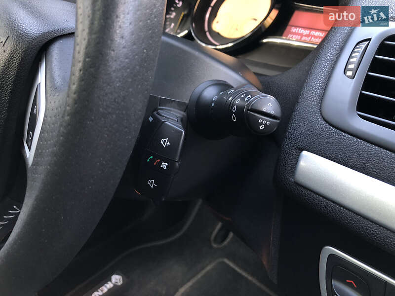 Універсал Renault Megane 2013 в Львові фото 35 Універсал Renault Megane 2013 в Львові
