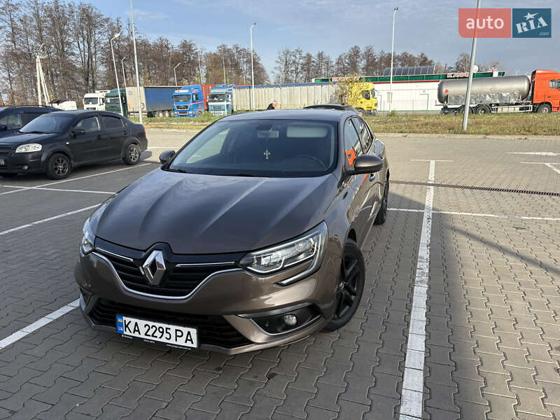 Седан Renault Megane 2017 в Василькові
