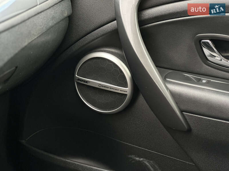 Универсал Renault Megane 2011 в Каменском фото 37 Универсал Renault Megane 2011 в Каменском