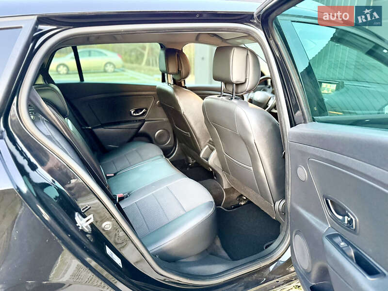 Универсал Renault Megane 2014 в Самборе фото 48 Универсал Renault Megane 2014 в Самборе