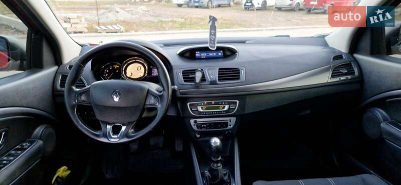 Универсал Renault Megane 2014 в Львове фото 16 Универсал Renault Megane 2014 в Львове