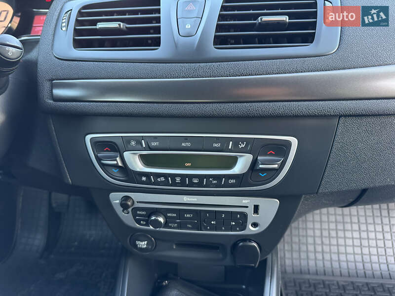 Универсал Renault Megane 2014 в Луцке фото 35 Универсал Renault Megane 2014 в Луцке