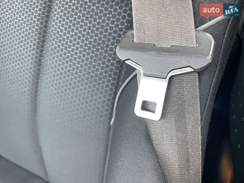 Універсал Renault Megane 2006 в Черкасах фото 22 Універсал Renault Megane 2006 в Черкасах