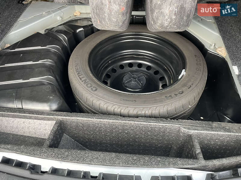 Універсал Renault Megane 2006 в Черкасах фото 27 Універсал Renault Megane 2006 в Черкасах