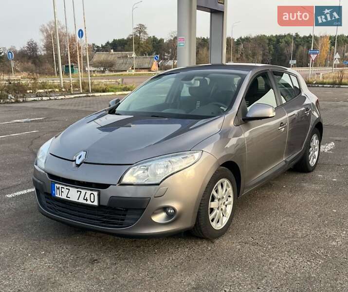 Хэтчбек Renault Megane 2011 в Радивилове