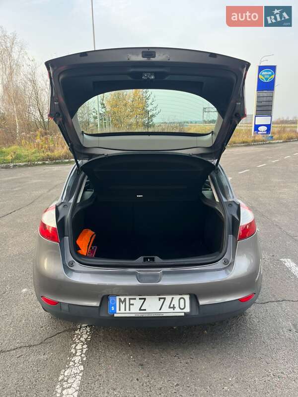 Хэтчбек Renault Megane 2011 в Радивилове