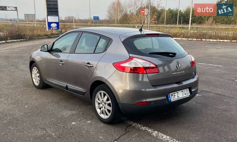 Хэтчбек Renault Megane 2011 в Радивилове