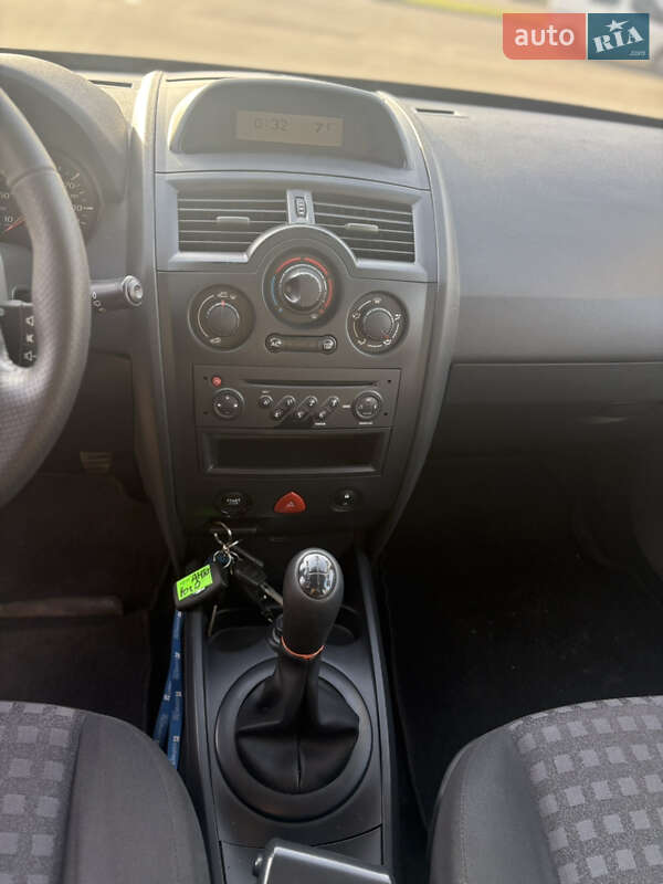 Универсал Renault Megane 2006 в Лубнах фото 21 Универсал Renault Megane 2006 в Лубнах